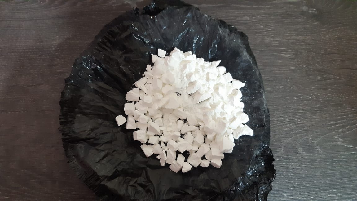 Dupla é presa após serem flagrados vendendo droga em invasão na Zona Norte