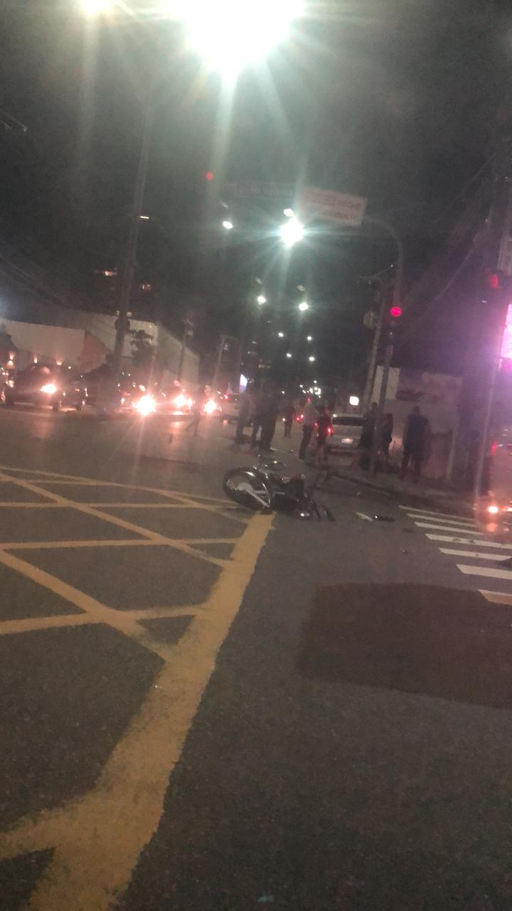 Urgente: Duas pessoas gravemente feridas em um acidente no Vieiralves, veja o vídeo