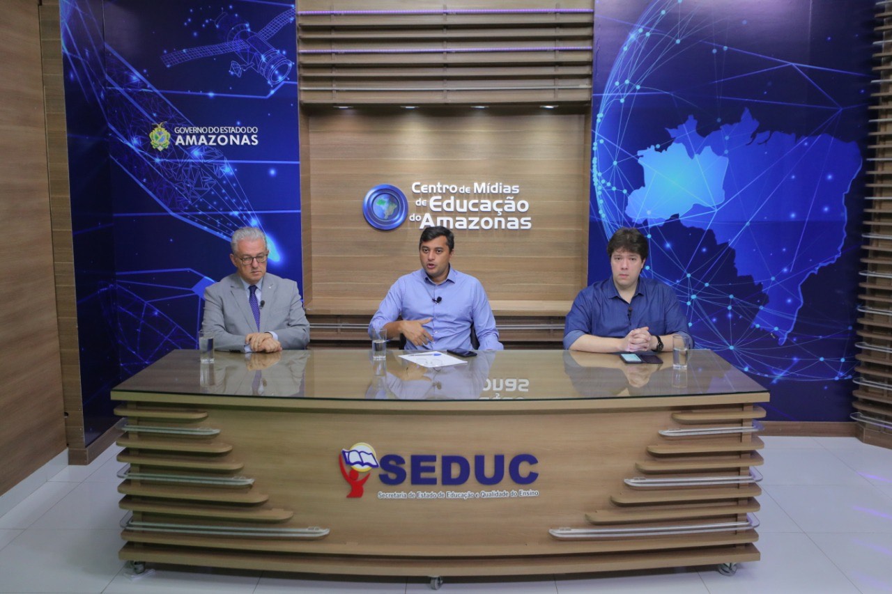 Canais para exibição de aulas na TV da rede estadual já estão disponíveis para sintonização