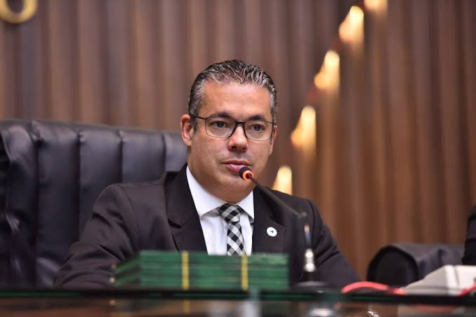 Presidente da Assembleia Legislativa do Amazonas Josué Neto testa negativo para o novo Coronavírus