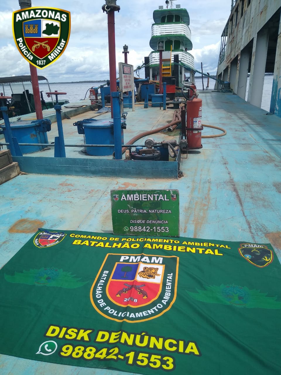 Polícia Militar apreende 40 mil litros de gasolina irregular em estaleiro na zona sul