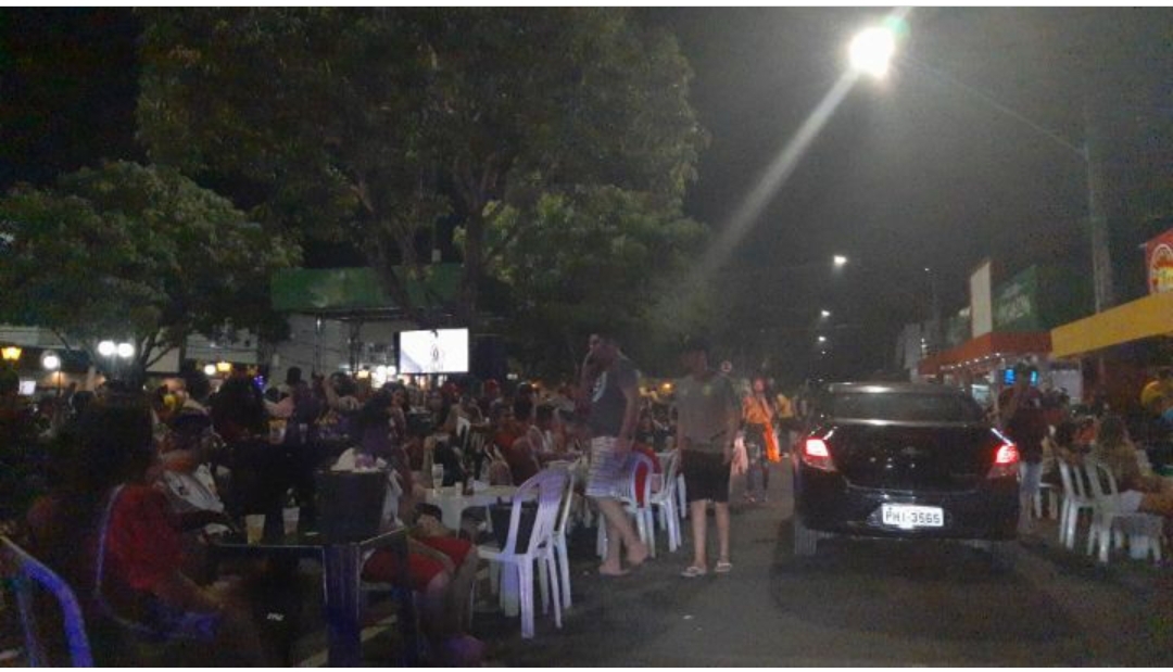 Covid que lute! Torcida do Flamengo invade praça do Eldorado
