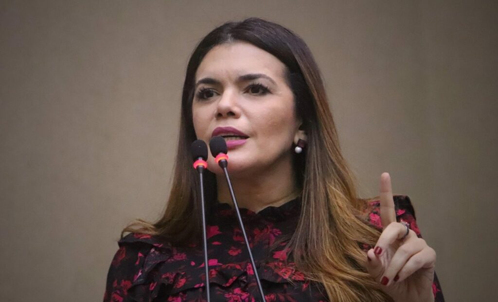 Revoltante: áudio de 5 anos atrás de Alessandra Campêlo viralizam em Manaus como se fossem de hoje