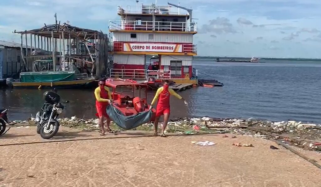 Corpo de policial desaparecido em naufrágio é encontrado no Amazonas