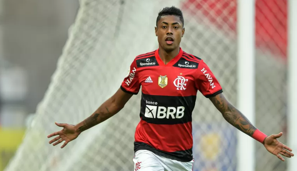 Flamengo vence São Paulo por 5 a 1 e encerra jejum de quatro anos