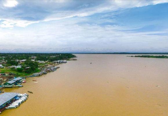 Tragédia: barco afunda e deixa mortos e feridos no interior do Amazonas