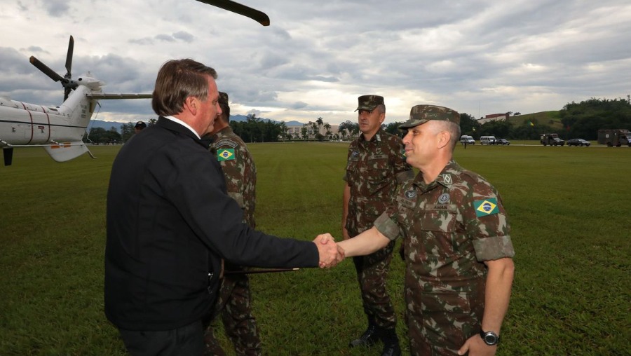 Presidente Bolsonaro participa da formatura de cadetes do Exército na Aman