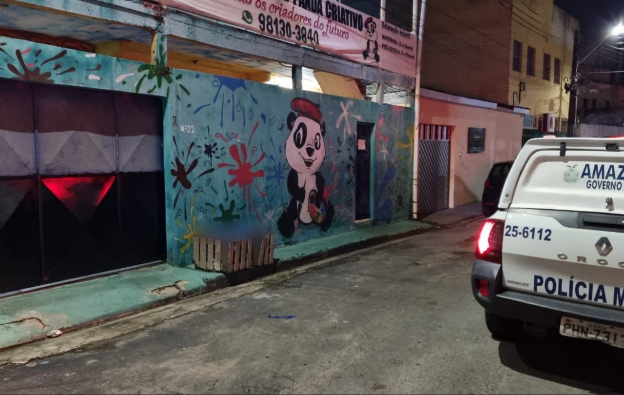 Homem é assassinado dentro de caixote de feira na Compensa