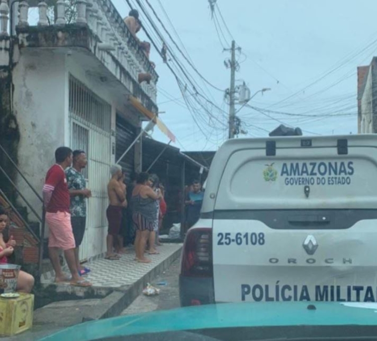 Em pleno Natal, homem é preso após tentar matar o próprio irmão no bairro Compensa 2