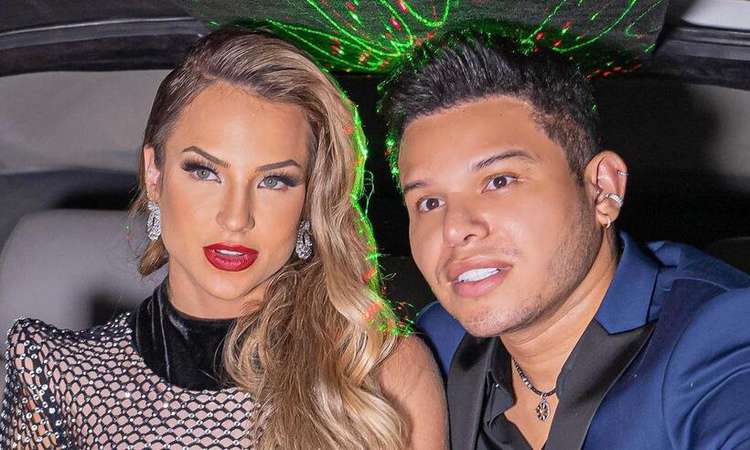 Tierry é proibido de pedir Gabi Martins em casamento, faz desabafo em festa e deixa cantora constrangida; veja vídeos