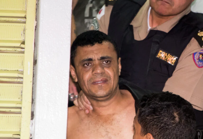 'Pagando de santo': Adélio Bispo diz que presídio federal em que está preso é um "local satânico"