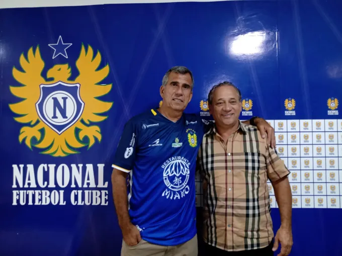 Novos reforços para o Nacional FC desembarcam em Manaus