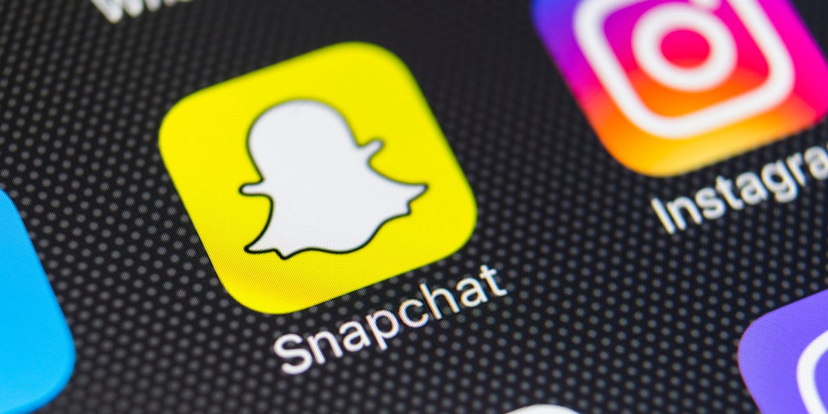 Mãe processa Instagram e Snapchat após filhar cair nas garras de pedófilos, perder saúde mental e morrer