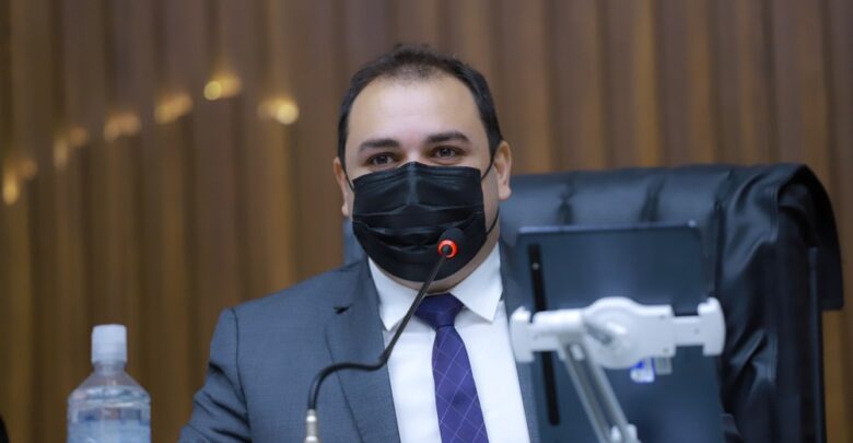 Roberto Cidade quer criar política estadual de incentivo a cursos sociais, populares e comunitários