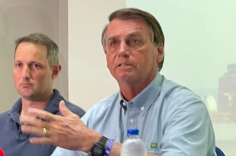 Presidente Bolsonaro sobre a Guerra: 'nossa posição é de cautela, vamos pela neutralidade'