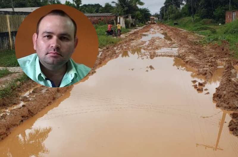 'Raylama': moradores denunciam que prefeito de Eirunepé deixa cidade o ano inteiro no barro e só se mexe nas eleições