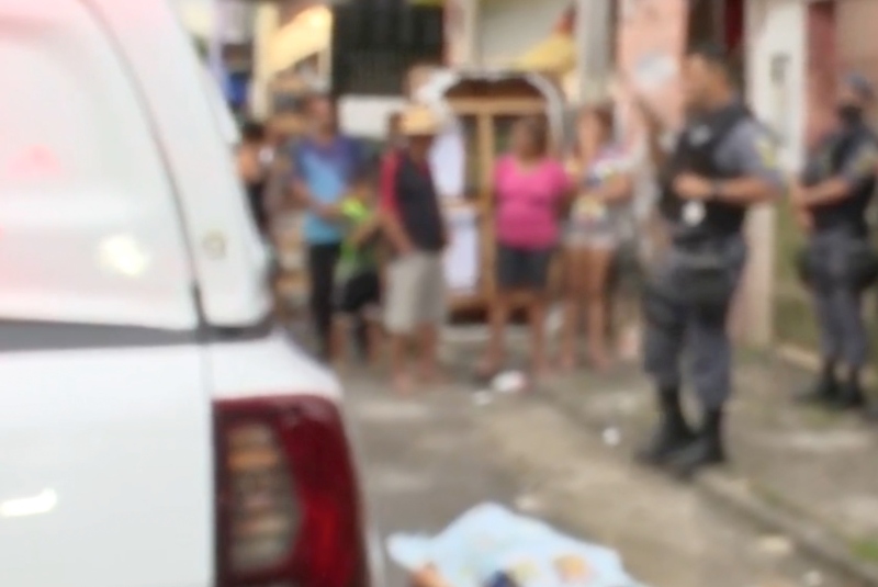 Jovem tenta fugir de perseguidores e é executado no Bairro Compensa