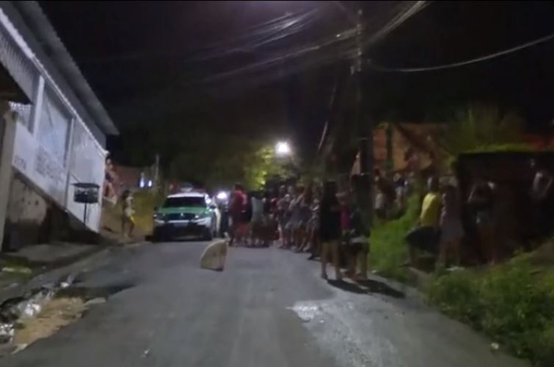 Homem tem casa invadida e é executado com tiro na cabeça no bairro Gilberto Mestrino