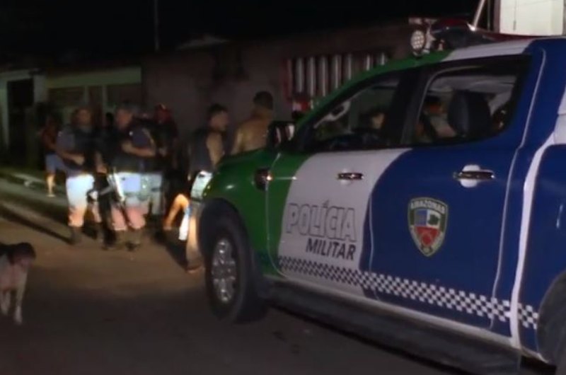 Justiceiro "manda bala" e impede assalto em padaria no bairro Mutirão