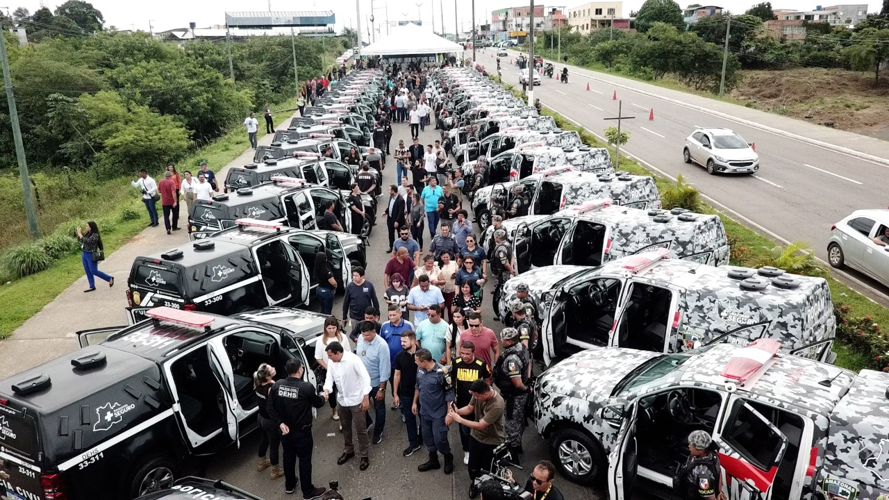 Mais 61 novas viaturas para as Polícias Civil e Militar foram entregues pelo Governo do Estado