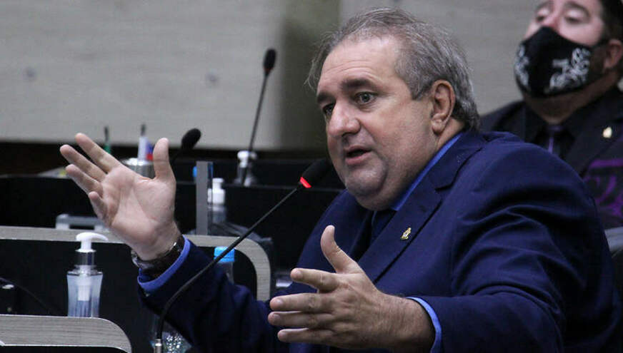 Comitê anticorrupção aciona MP-AM para impedir ex-vereador de assumir cargo na prefeitura